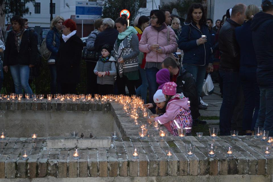 FOTOGALERIE. Candelele solidarității. Un milion de stele au luminat Sătmarul.