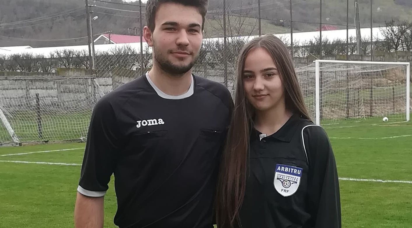 Se joacă ultimele meciuri in "Judeţ". Ne arbitrează: