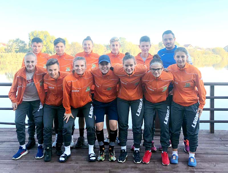 Ioana Borodi înscrie  la foc automat