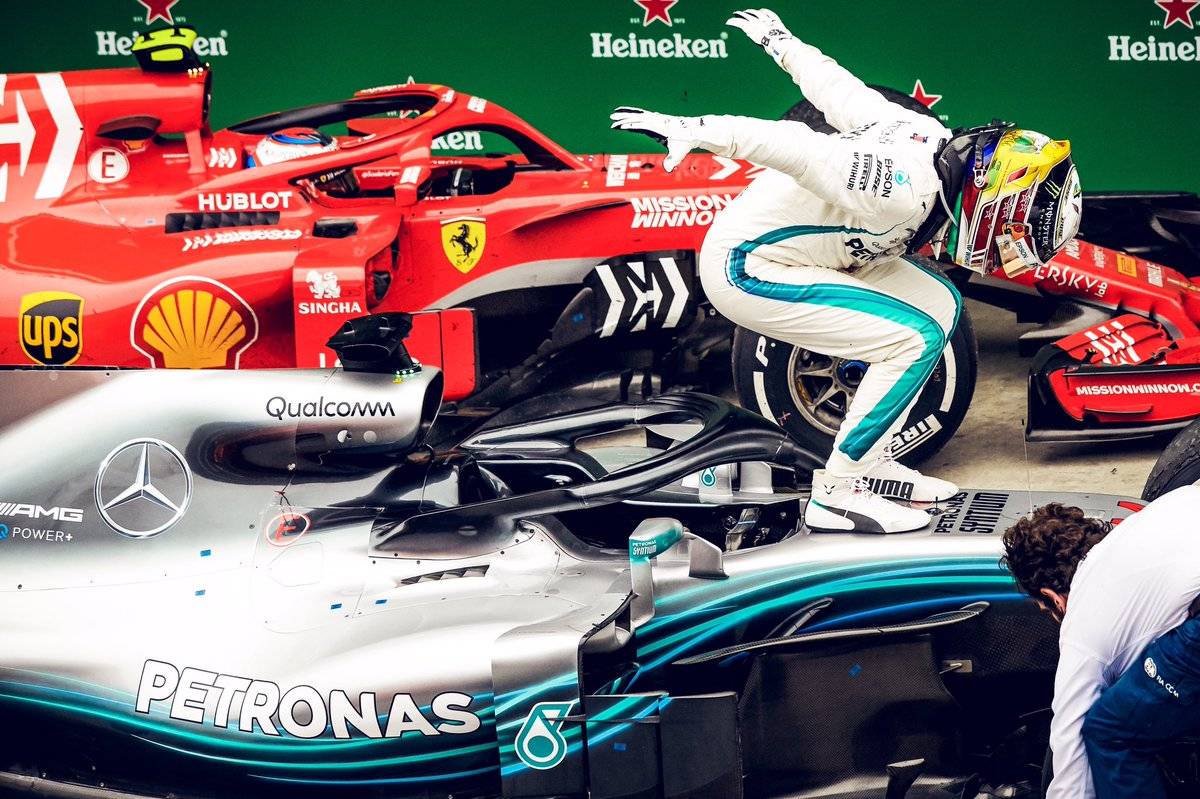 Victorie pentru Hamilton în Brazilia