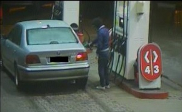 Un OȘAN și-a alimentat mașina și a FUGIT. A fost PRINS