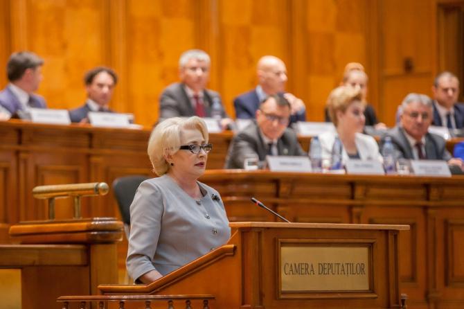 Vă cer decenţă în limbajul politic/ Nu mai e loc de orgolii, interese sau confruntări politice