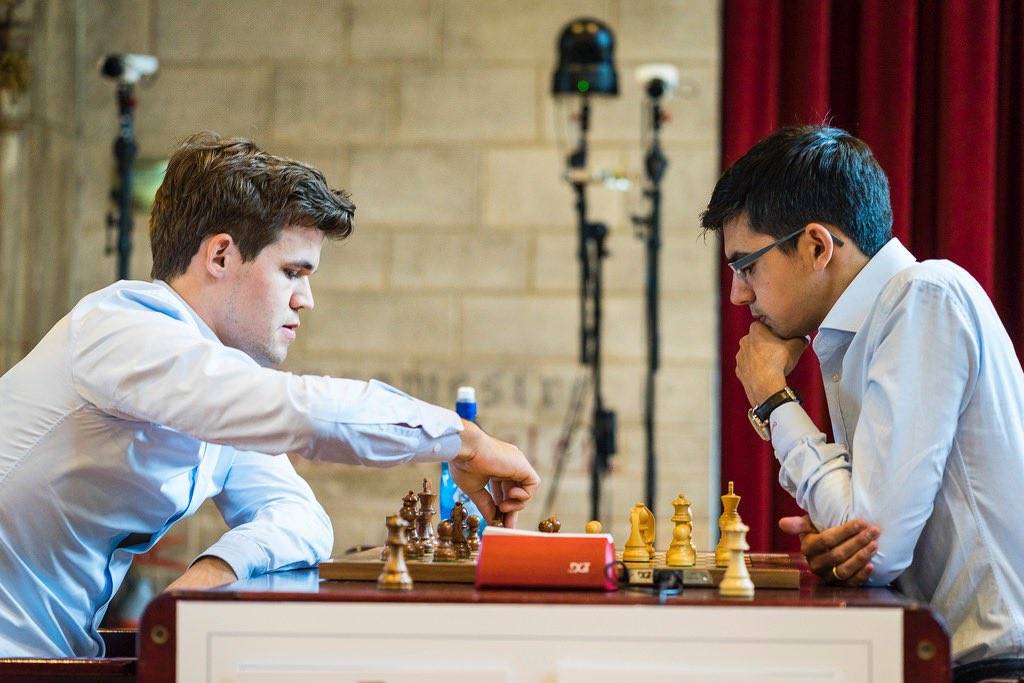 Cei mai mari şahişti ai momentului vor juca la Bucureşti