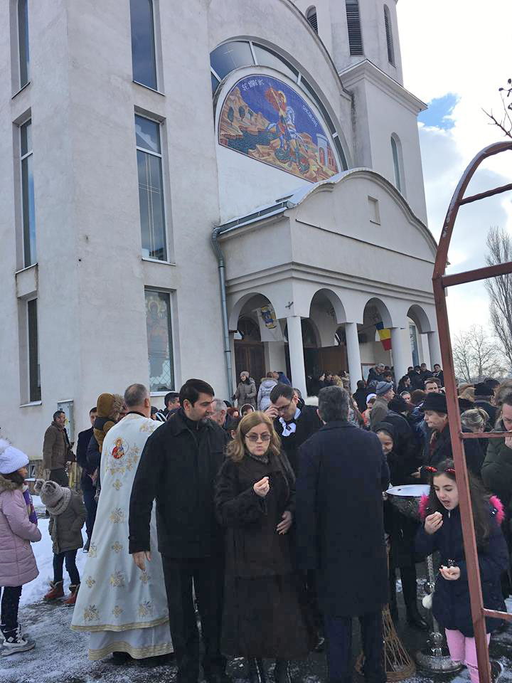 Biserici pline de sărbătoarea Bobotezei