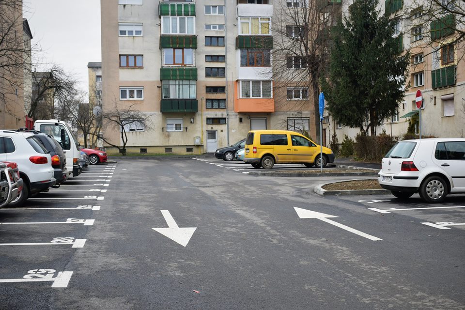 ATENȚIE. Primăria Satu Mare eliberează abonamente de PARCARE. Cum pot fi PROCURATE