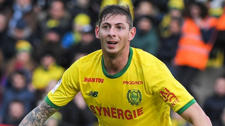 Patru scenarii avansate  pentru soarta jucătorului Emiliano Sala
