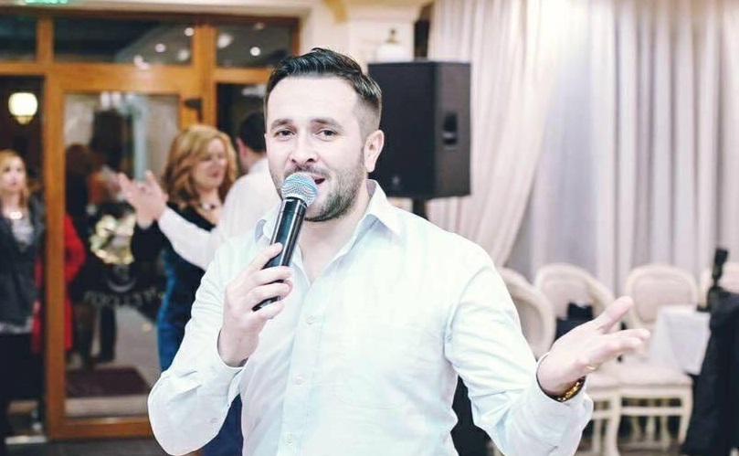 EXEMPLU! Cristian Tarța un artist ambițios: Niciodată nu e prea târziu să faci ceea ce îți place