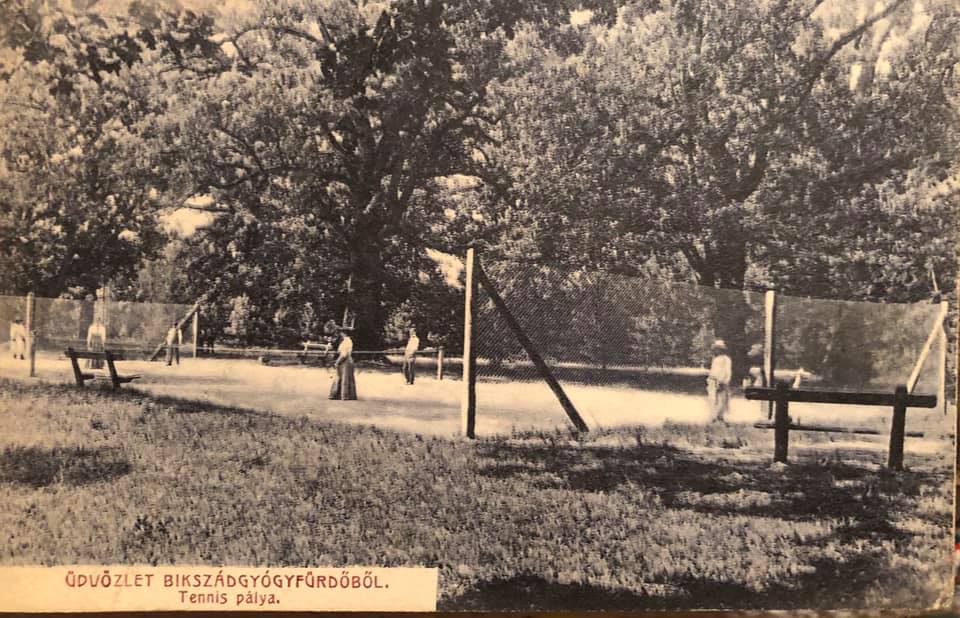 FOTO. INCREDIBIL. Terenuri de TENIS în ȚARA OAȘULUI în anul 1913. Pentru cine erau amenajate