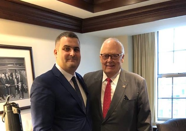 Ministrul Apărării, Gabriel Leș, s-a întâlnit unul dintre cei mai titrați reprezentanți ai curentului conservator american