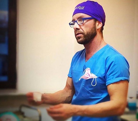 Fals chirurg italian, descoperit în Bucureşti