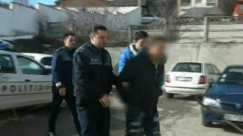 ULUITOR. Părinți octogenari, BĂTUȚI, de fiul lor. Polițiștii au intervenit și i-au dat INTERDICȚIE