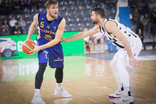 CSU Sibiu câştigă în fieful clujenilor