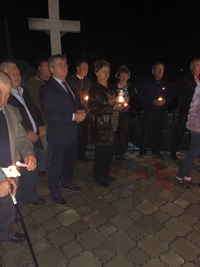 Mircea Govor a participat la slujba învierii la biserica din Supuru de Sus
