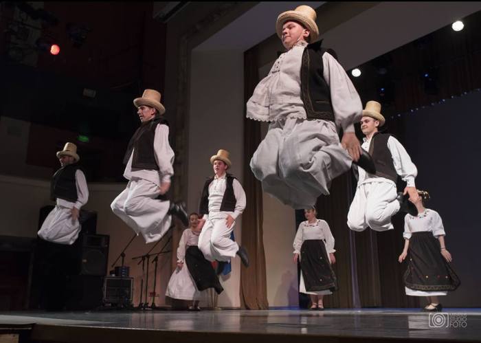 Artiști sătmăreni au făcut furori în Polonia, fiind răsplătiți cu aplauze