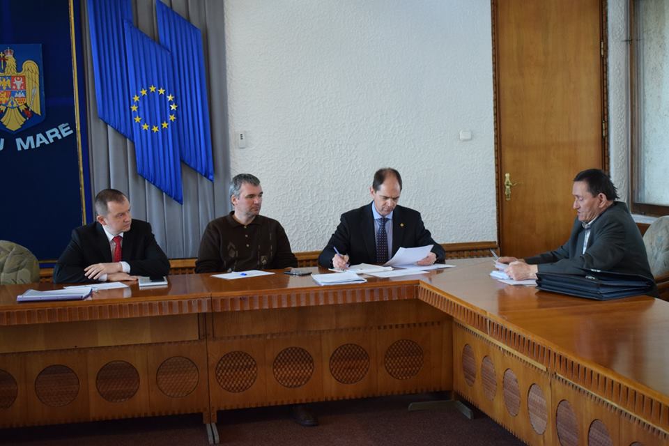 Șase persoane s-au aflat ieri în audiență la Prefectură