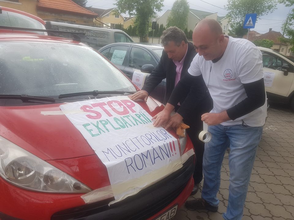 Caravana Electrolux, care are ca scop boicotarea produselor acestei firme, a pornit azi din Satu Mare