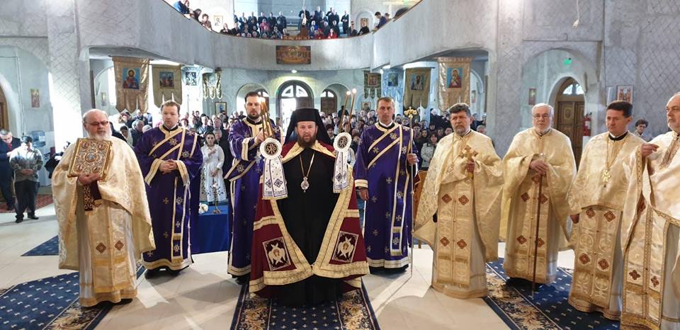 Liturghie Arhierească de Buna Vestire de hramul bisericii din Micro 17 din Satu Mare