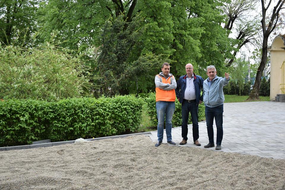 FOTOGALERIE. Grădina Romei, în REABILITARE. Ce LUCRĂRI sunt făcute