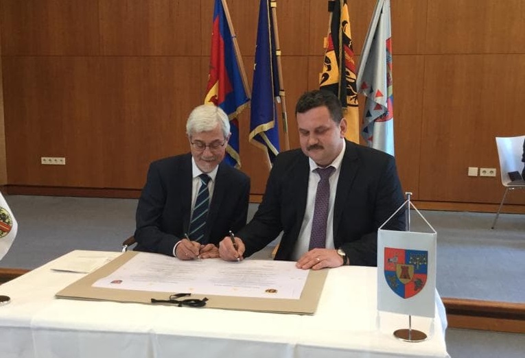 Județul Satu Mare s-a înfrățit cu județul Ostalbkreis din Germania
