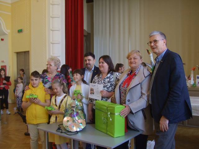 FOTOGALERIE. Școala Gimnazială Vetiș A CÂȘTIGAT concursul ”Cea mai reuşită mascotă”