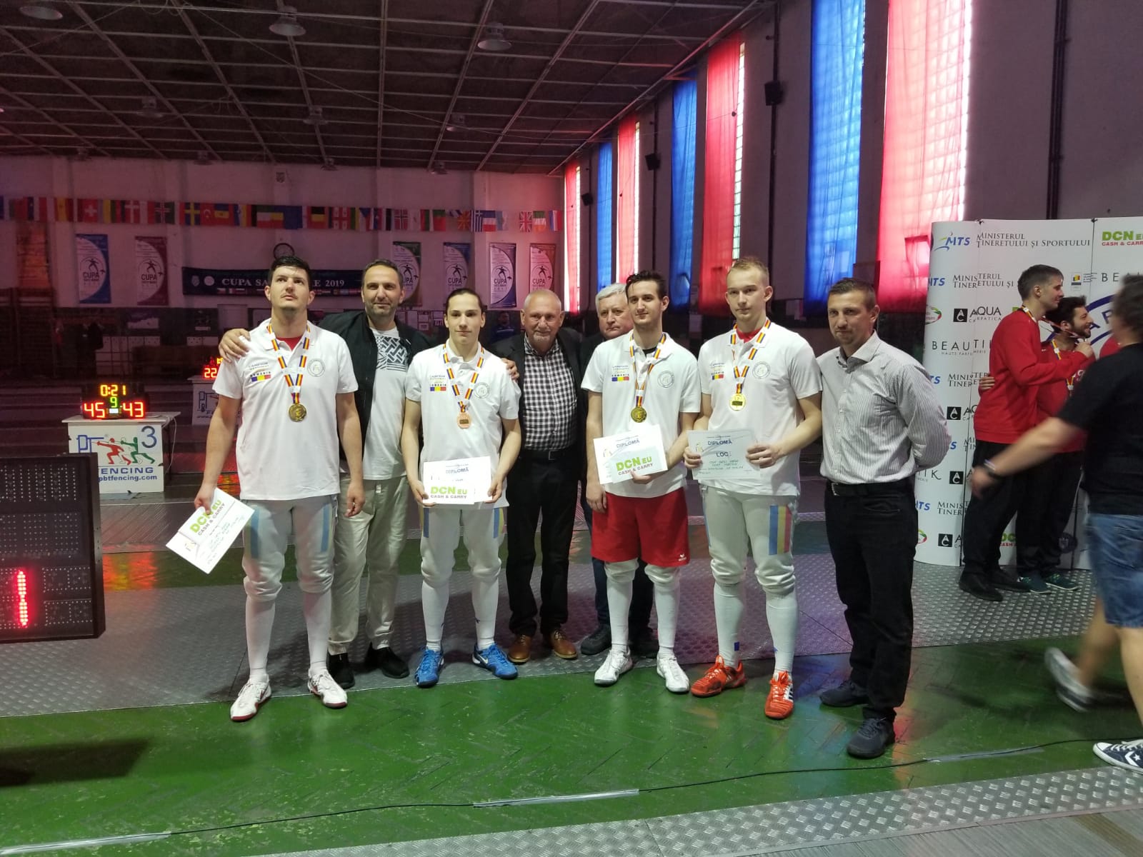 Bronz pentru Szilagyi la individual, AUR  la echipe, pentru CSM