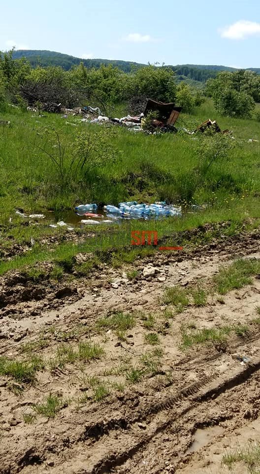 Nici morții nu mai au liniște din cauza “gunoaielor”