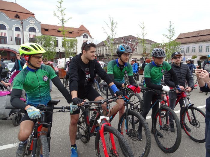 „Tură pentru viață” - 1.000 de kilometri pe bicicletă pentru cauza bolnavilor de amiotrofie spinală