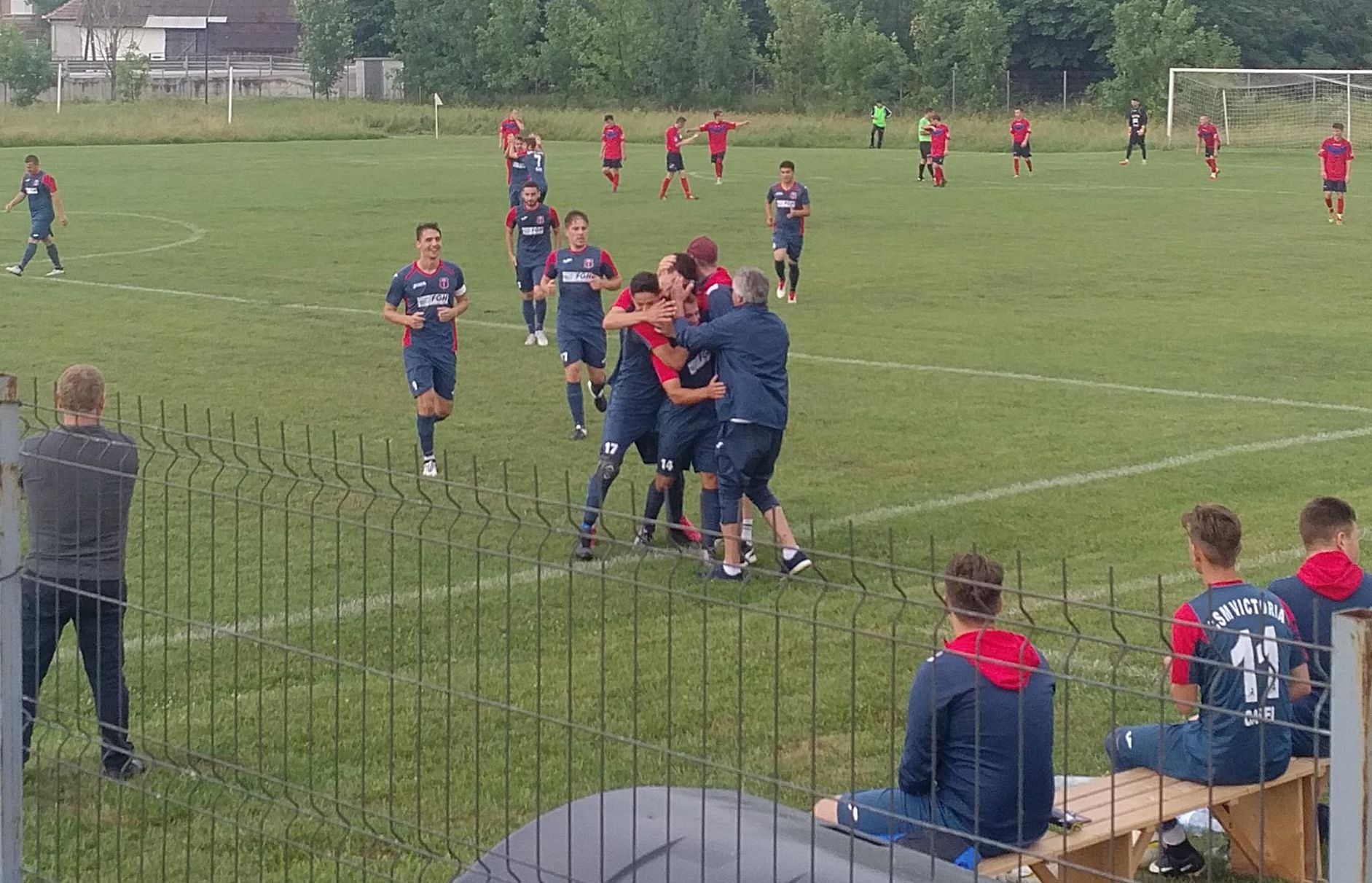 Se joacă în weekend în judeţ. Program