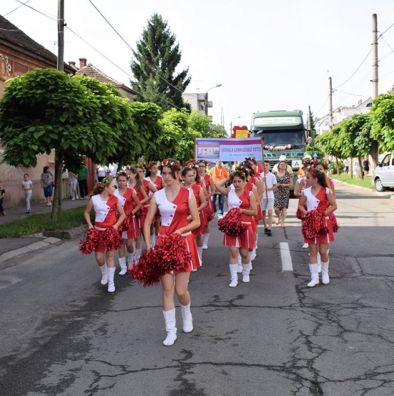 Parada Florilor, sâmbătă,  la Satu Mare