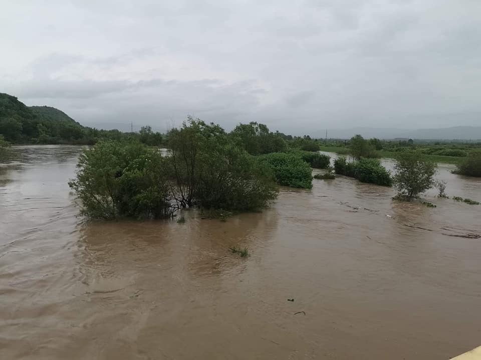 FOTOGALERIE. COD ROȘU în județ. Pompierii, PREGĂTIȚI să INTERVINĂ