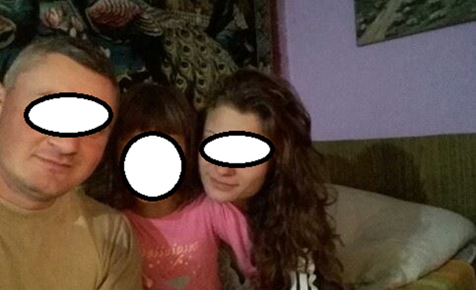 FOTO. CUMPLIT. VIAȚA membrilor acestei FAMILII atârnă de un fir de păr. Au SUPRAVIEȚUIT unui ACCIDENT grav