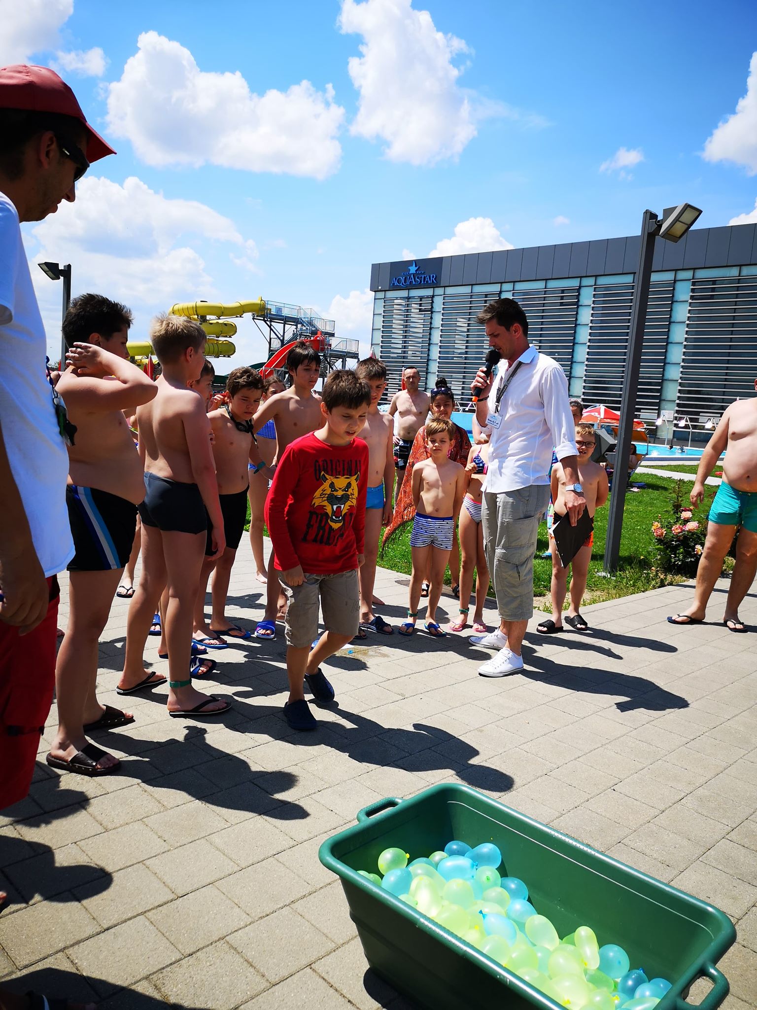 Concursuri, distracție și multă voie bună