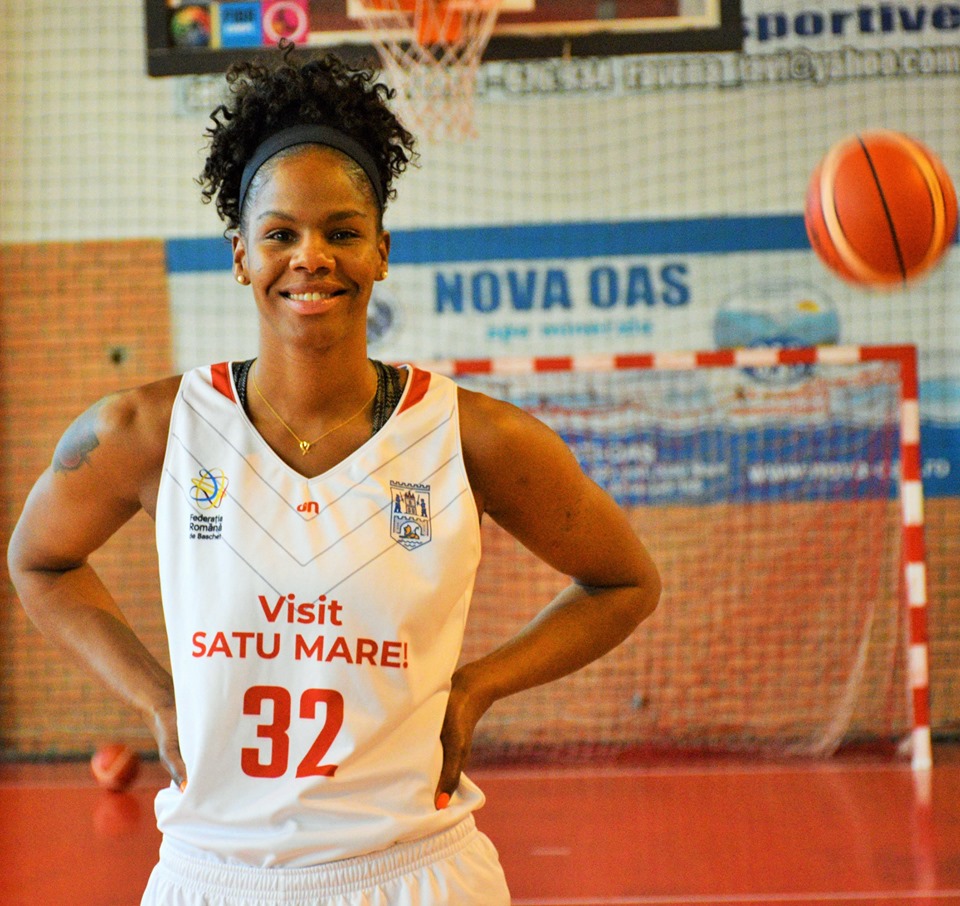 BRITTANY DENSON continuă  la CSM SATU MARE!