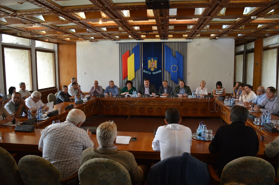 Consilierii județeni acordă un important sprijin culturii și sportului sătmărean