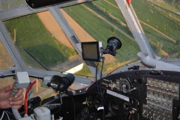 Dezinsecție prin aviotratament la Carei