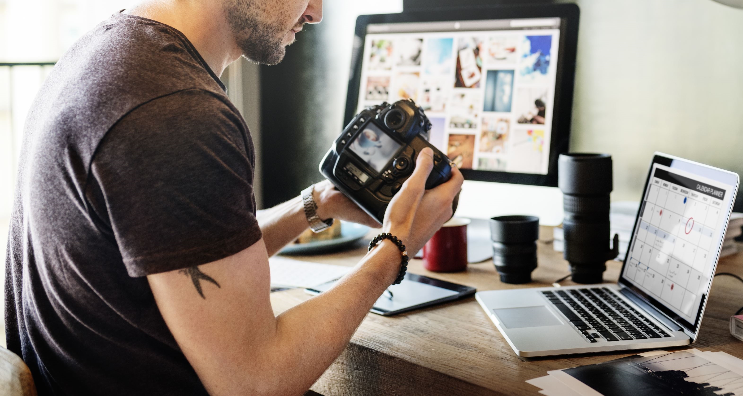 Fotograf pe cont propriu - cum să atragi clienți pe internet