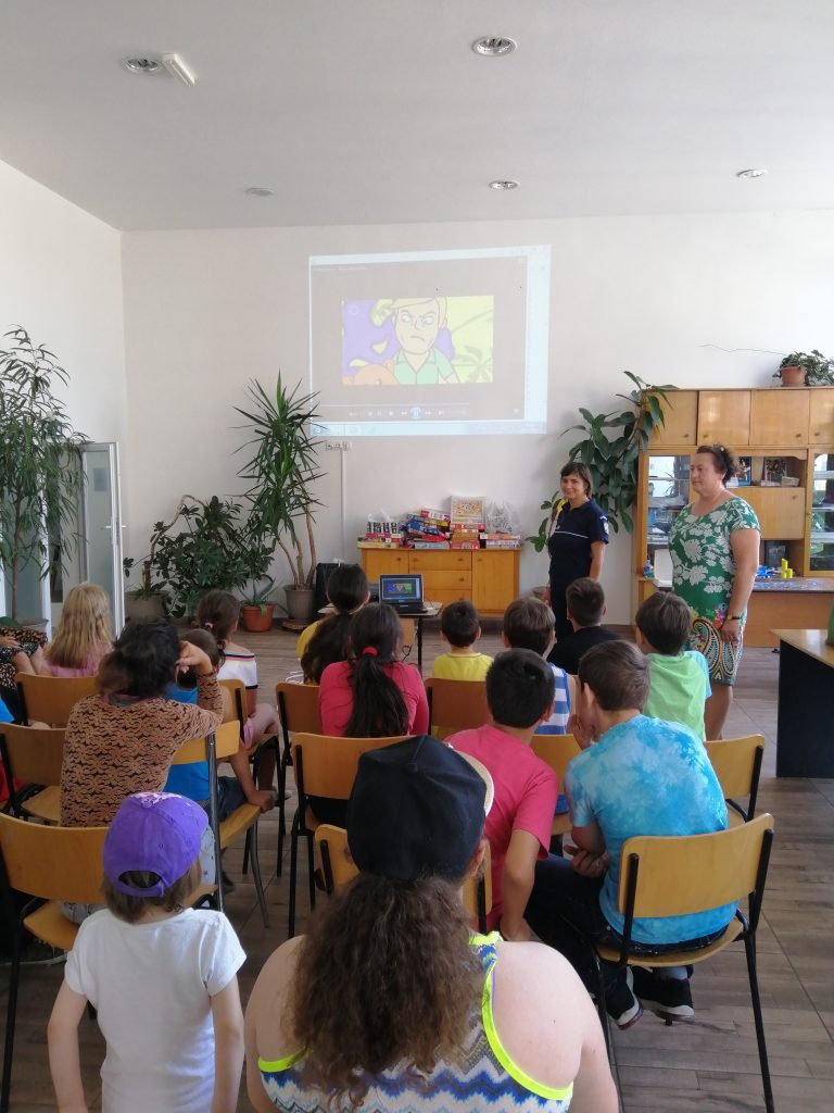 ”Distruge zidul indiferenței! Traficul de persoane poate fi prevenit!”