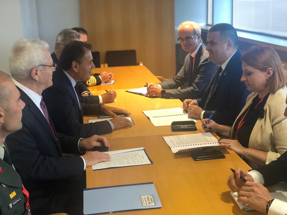 Ministrul Gabriel Leș, întrevedere cu omologul grec