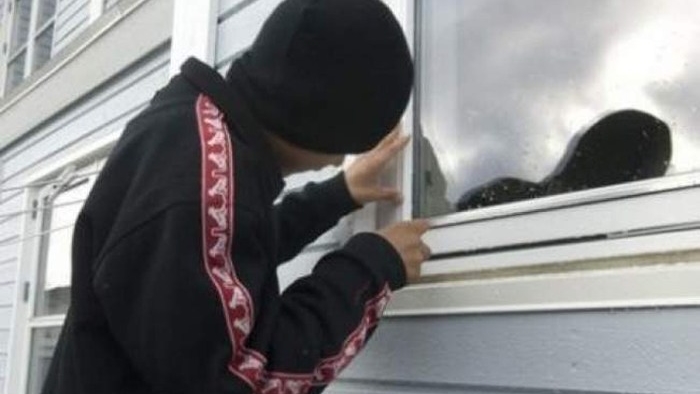 O minoră de 13 ani, la FURAT