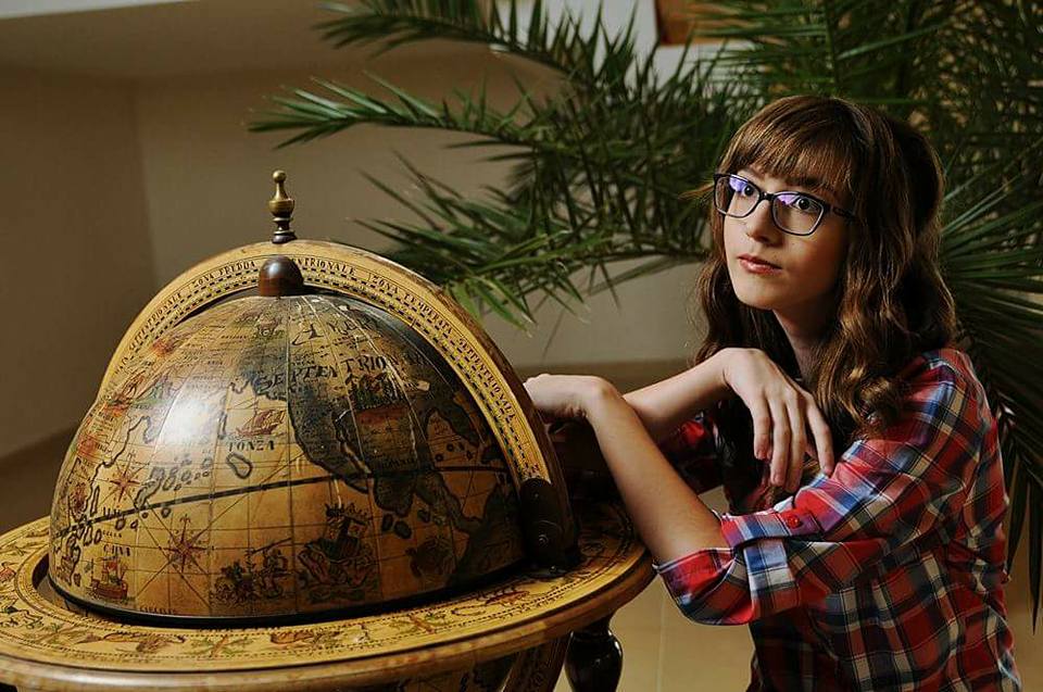 O elevă din Ţara Oaşului, benificara unei burse de studiu în Tanzania