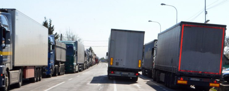 TIR-urile au interzis azi prin Ungaria