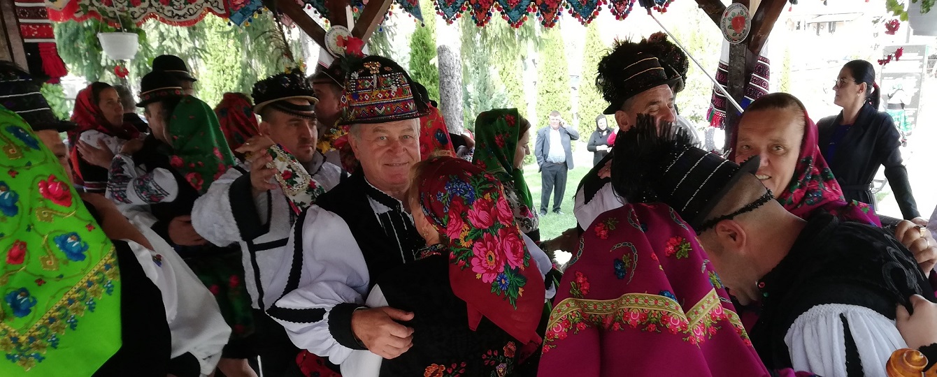 FOTOGALERIE. SĂRBĂTOARE în ȚARA OAȘULUI. „Danțul de la Ciuperca din Batarci”