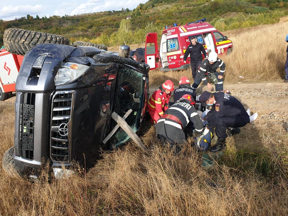 FOTOGALERIE. ACCIDENT GRAV în județ. Elicopterul SMURD, solicitat