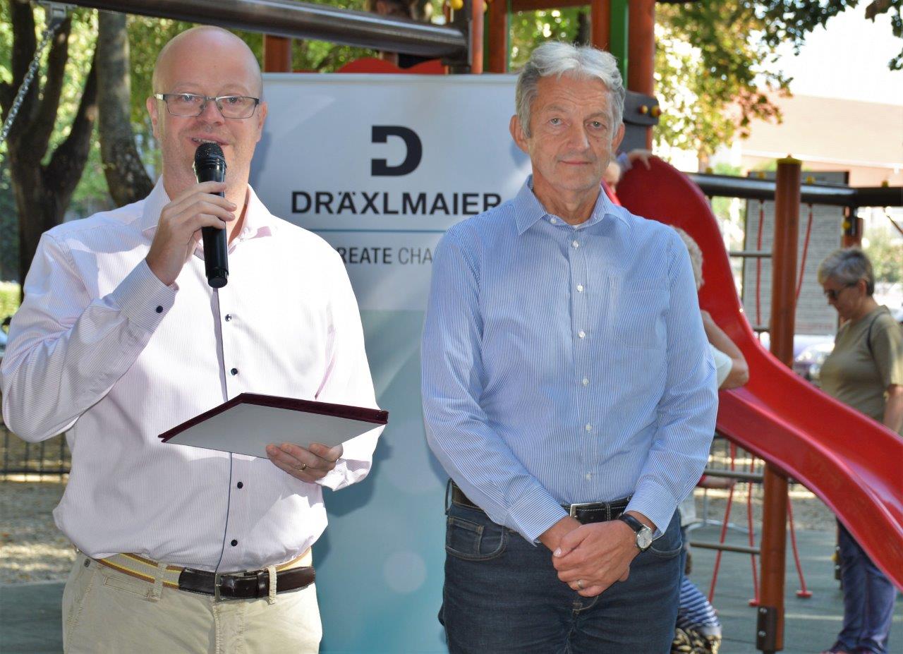 FOTO. DRÄXLMAIER Satu Mare a sprijinit construirea unui nou loc de joacă