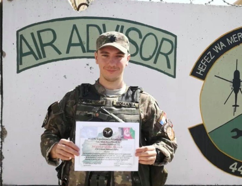 EROUL sătmărean PREMIAT de americani, DISTINS de ministrul Gabriel Leş. Emblemă de mare CINSTE