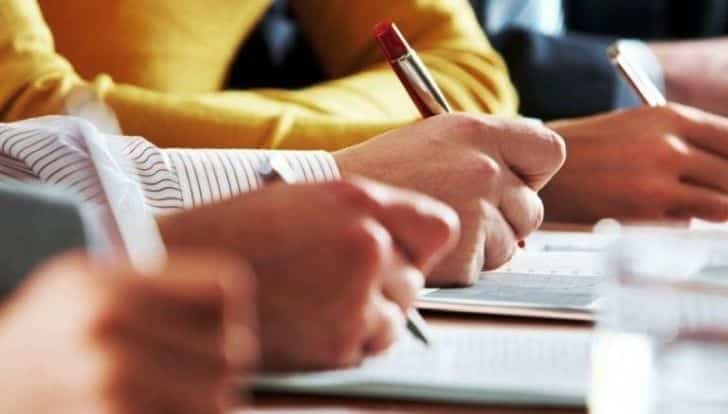 Ocuparea funcțiilor publice se va face printr-un examen național de recrutare