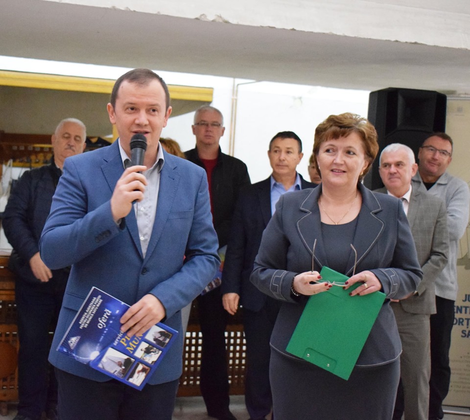 Bursa Locurilor de Muncă pentru Absolvenți, azi, la Casa de Cultură