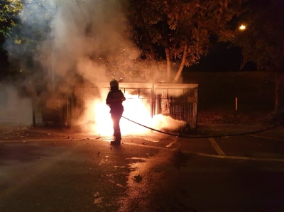 FOTOGALERIE. Tomberon INCENDIAT la Satu Mare. Nu este exclusă o MÂNĂ CRIMINALĂ