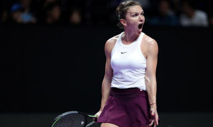 Simona Halep dominată   de Elina Svitolina