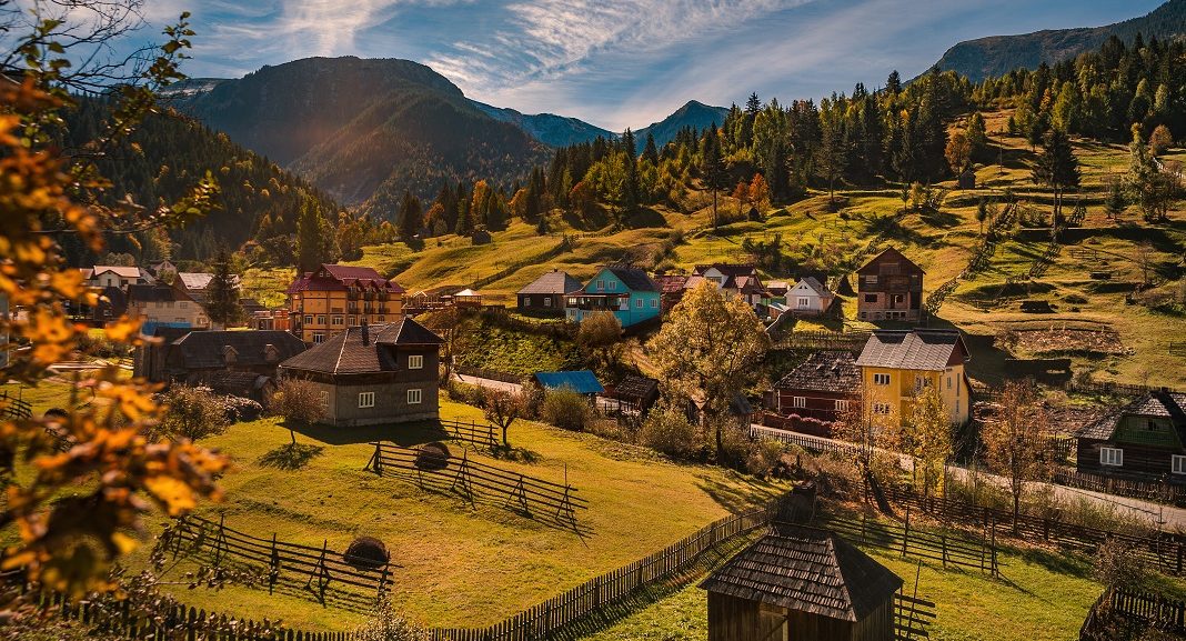 Top 10 pensiuni, mai puțin știute, din Maramureș, pentru o toamnă de poveste